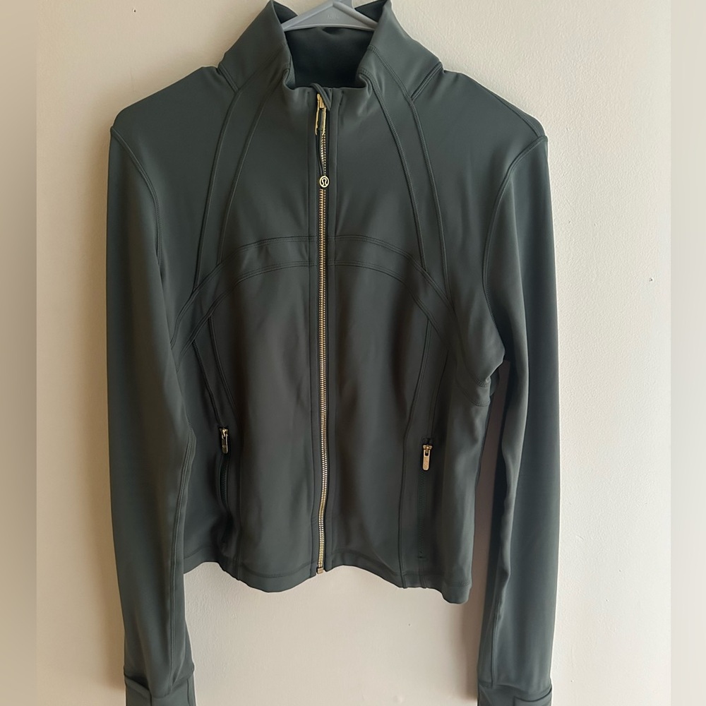 Lululemon Define Cropped Jacket